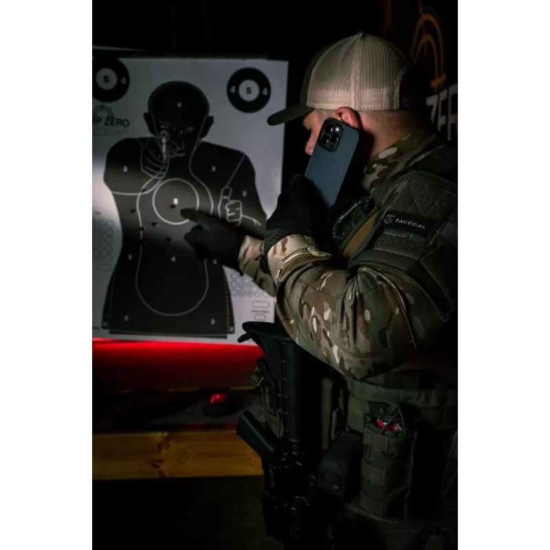 Tactical Back Cover MagForce Hyperstealth iPhone 16 miško žalios spalvos
