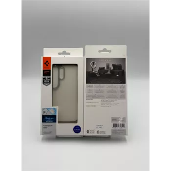 Spigen Ultra Hybrid Case for Samsung Galaxy S26 Ultra - Crystal Clear