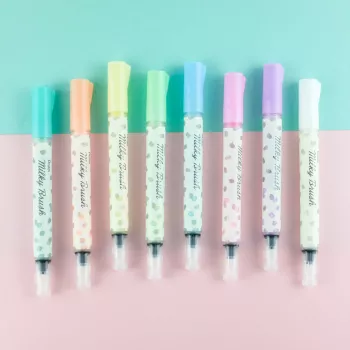 Pentel Milky Brush Pen White – nepermatomas baltas rašiklis šriftams, iliustracijoms ir rankdarbiams