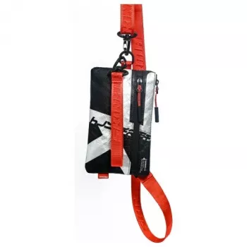 Skinarma Comet Crossbody Phone Bag Black