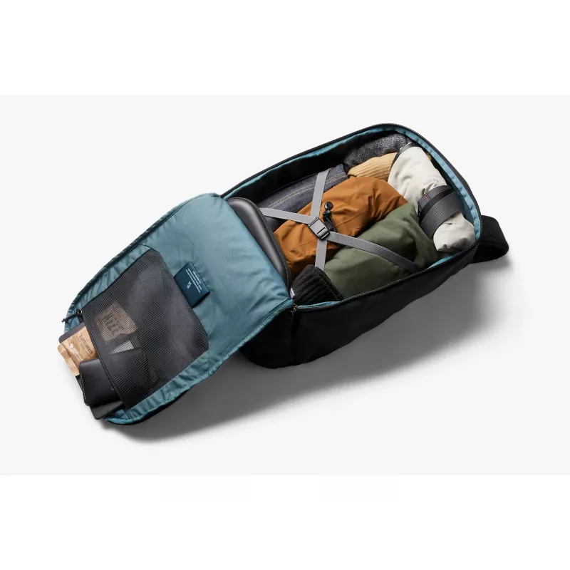 Bellroy Transit Workpack Pro 22L kuprinė su skyriumi nešiojamam kompiuteriui (Juoda)