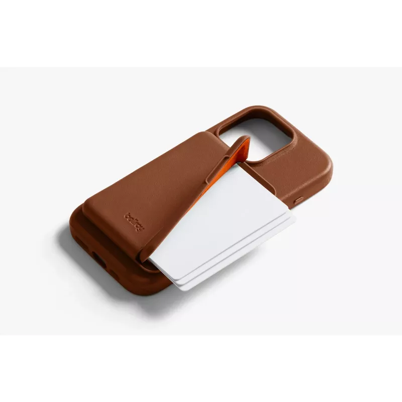 Bellroy Odinis Dėklas su Magnetine Pinigine, skirta iPhone 16 Pro, Ruda