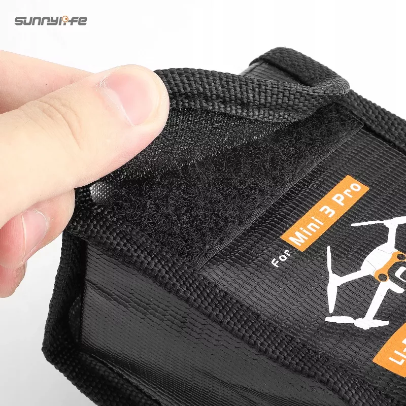 SUNNYLIFE Baterijų nešiojimo dėklas, skirtas DJI Mini 3 Pro / Mini 4 Pro – talpina 3 Li-Po baterijas (juodas)