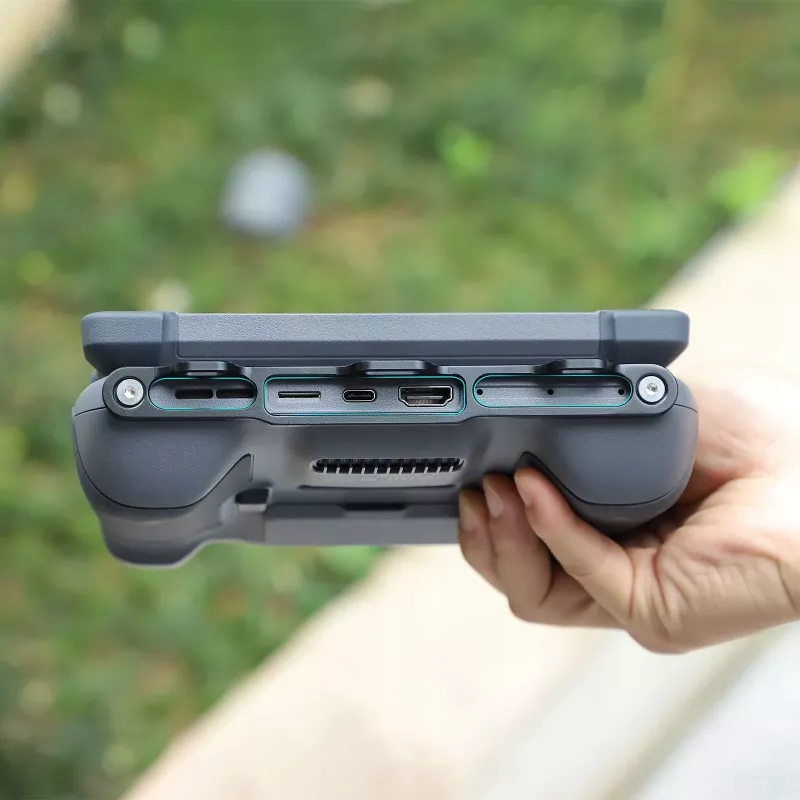SUNNYLIFE Kaklo/Peties Diržo Laikiklis DJI RC Pro 2 Pultui – Juodas