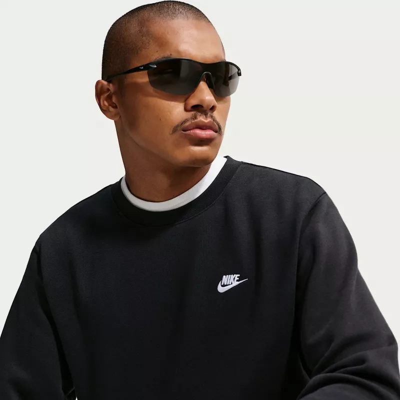 Nike Club Fleece vyriškas megztinis gobtuvu juodos spalvos S dydis