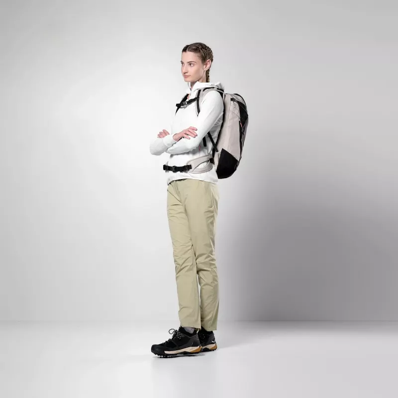 Salewa Puez 23L moteriška žygio kuprinė - Black Out/Oatmeal