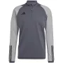 adidas Tiro 23 Competition treniruočių marškinėliai vyrams Team Grey Four, siauro kirpimo, su užtrauktuku, ilgomis rankovėmis, AEROREADY, iš perdirbto poliesterio HU1316