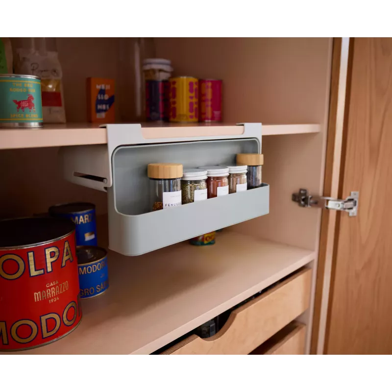 Joseph Joseph CupboardStore prieskonių lentynėlė po spintele, pilka, 7 stiklainių talpa, lipnus tvirtinimas be įrankių
