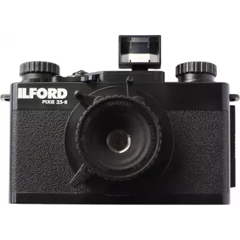 ILFORD PIXIE 35mm juostinis fotoaparatas – sidabrinis/juodas, su blykste ir automatiniu fokusavimu