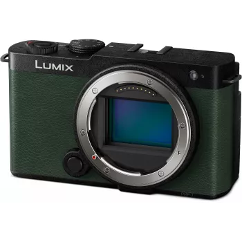 Panasonic Lumix DC-S9E-G 24,2MP pilno kadro veidrodinis fotoaparatas su 6K vaizdo įrašu, 5 ašių IBIS, L-Mount, tamsiai alyvuoginis