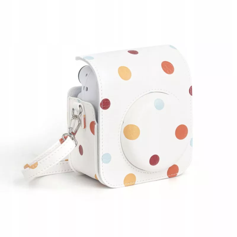 LOVEINSTANT Polka Dot PU odos dėklas, skirtas Fujifilm Instax Mini 12, su nuimamu dirželiu ir magnetiniu užsegimu