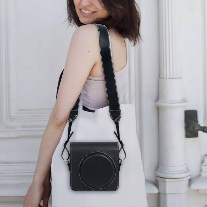 LOVEINSTANT kaklo/petės dirželis ir nuotraukų laikiklio rinkinys Fujifilm Instax Mini fotoaparatams - juoda