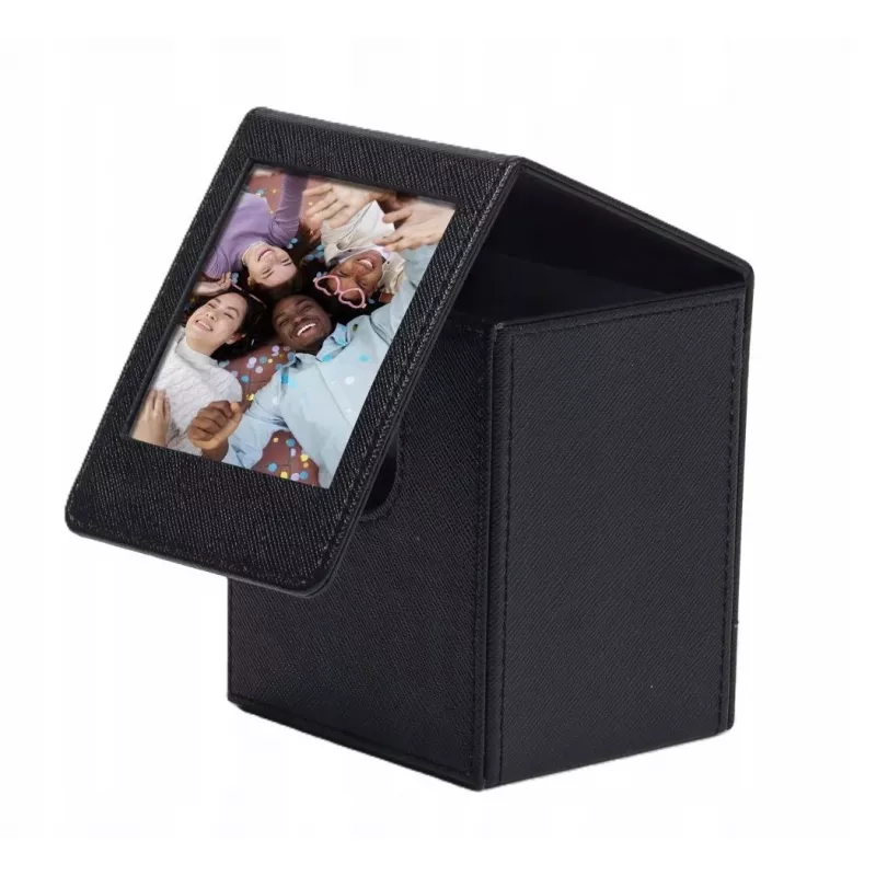 LOVEINSTANT Nuotraukų dėžutė, skirta Fujifilm Instax Square – juoda su peržiūros langeliu, talpina 100 nuotraukų