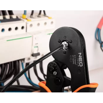 Automatinės reketinės presavimo replės įvorių antgaliams 0,25-16 mm² (AWG 23-5), kvadratinis presavimas, 210 mm, ergonomiška dviejų medžiagų rankena, juoda/oranžinė
