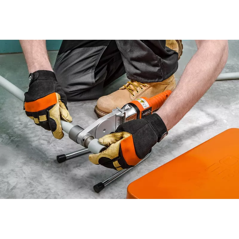 NEO TOOLS 900W plastikinių vamzdžių suvirinimo aparatas su 6 antgaliais (20-63 mm), PPR, PE, PB vamzdžiams, reguliuojama temperatūra 0-300°C, nepridegantys PTFE dengti antgaliai, su metaliniu dėklu