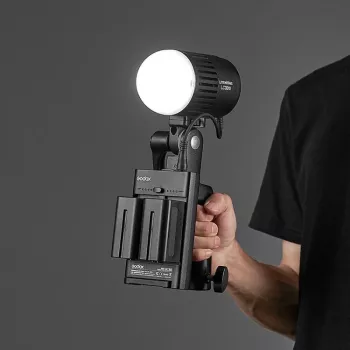 Godox ML-AK priedų rinkinys ML serijos LED šviestuvams (difuzorinis kupolas, silikoninis difuzorius, mini reflektorius, korinis grotelės, spalvų filtrai)