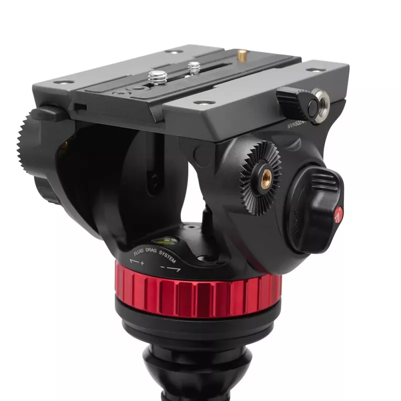 Manfrotto 055 anglies pluošto video trikojis su 502AH skysčio galvute