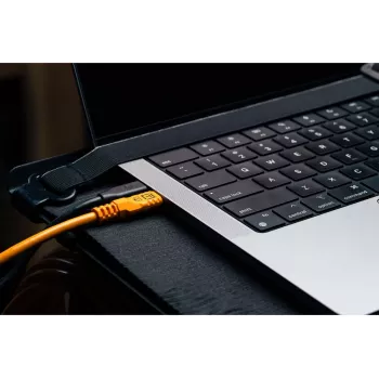 Tether Tools TetherPro USB-C Optima 10G tiesus 3 m oranžinis laidas