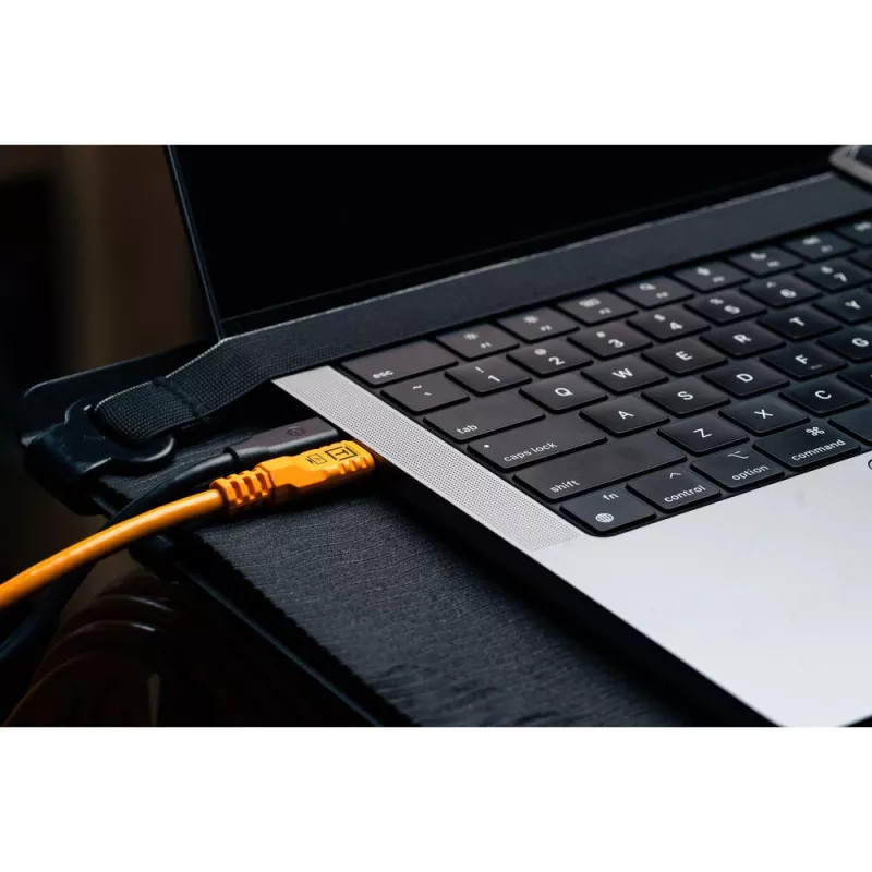 Tether Tools TetherPro USB-C Optima 10G tiesus 3 m oranžinis laidas