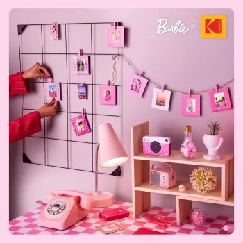 Kodak x Barbie popieriniai rėmeliai 2x3 inch nuotraukoms, 10 vnt. (RODB2X3FRSQ)