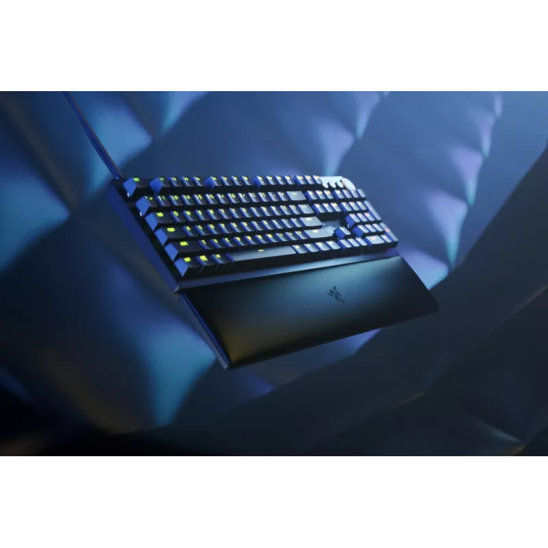 Laidinė optinė žaidimų klaviatūra Razer Huntsman V2, Linear Red jungikliai, šiaurietiškas išdėstymas, RGB, juoda (RZ03-03930600-R3N1)