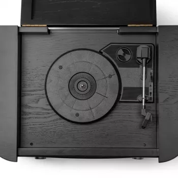 AKAI ATT-350CC 3-in-1 muzikos centras su CD, kasečių ir USB įrašymu bei AM/FM radiju