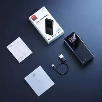 JOYROOM JR-QP193 30000 mAh 22,5 W išorinė baterija su skaitmeniniu ekranu, PD3.0/QC3.0, 3 išėjimai (2 USB-A + 1 USB-C), 2 įėjimai (USB-C + Micro USB), juoda