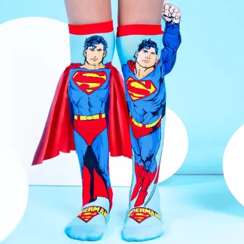 MADMIA vaikiškos kojinės iki kelių su 3D Superman pelerina iš DC Comics / MS001