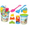 LEAN TOYS Smėlio žaislų rinkinys su kibirėliu, smėlio malūnėliu, laistytuvu ir spalvotomis formelėmis