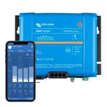 VICTRON ENERGY Smart IP43 Charger 12/30 (3) 120/240V