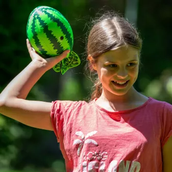SCHILDKROT Splash Ball Watermelon vandens kamuolys, žalias, 250 mm skersmens, neslidaus paviršiaus, 1 vnt. (970292)