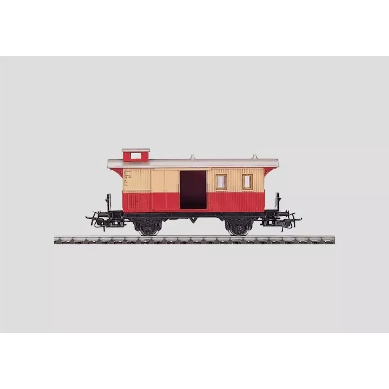Märklin 4108 H0 2 klasės keleivinis vagonas su sijonais DB III–IV epocha