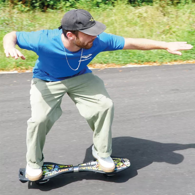 SCHILDKROT Waveboard Good Vibes Graffiti didelė plastikinė lenta su neslystančia struktūra 510801