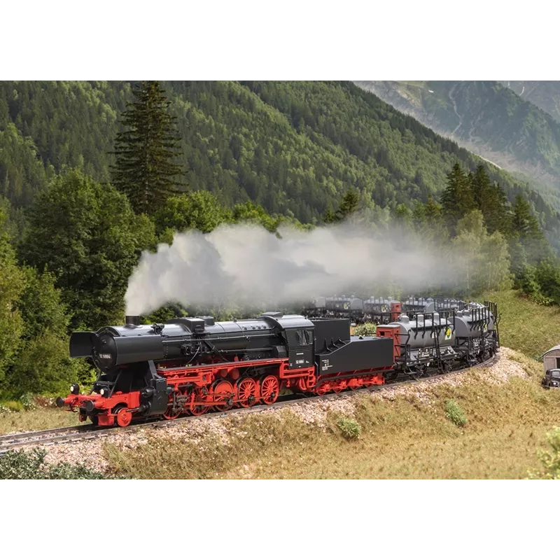 Märklin 039535 H0 garvežys BR 52 su standaus rėmo tenderiu, DB