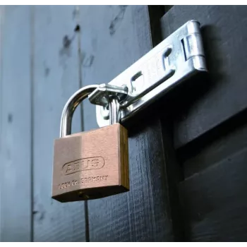 ABUS 85/60 žalvarinė spyna 60 mm su 2 rakteliais 806322