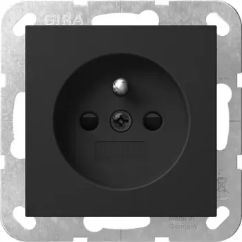 Gira 4485005 Schuko elektros lizdas su įžeminimo kontaktu ir integruota apsaugine užsklanda, System 55, grynai balta