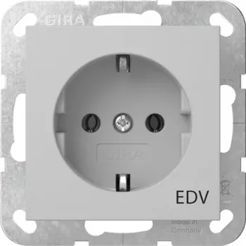 Gira 4458015 SCHUKO lizdas su EDV System žymėjimu, baltas blizgus