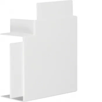 HAGER plokščiasis kampas be halogenų PVC 60x110mm traffic white RAL 9016 LF/FB kanalų sistemai LF6011059016