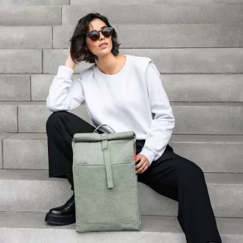 Reisenthel Urban Rolltop kuprinė 16L žalia iš perdirbto PET (EN 5048)
