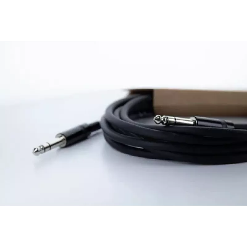 Cordial 14818 garso jungties kabelis 6,3 mm Jack Stereo į 6,3 mm Jack Stereo, 6 m, juodas PVC, vytos poros