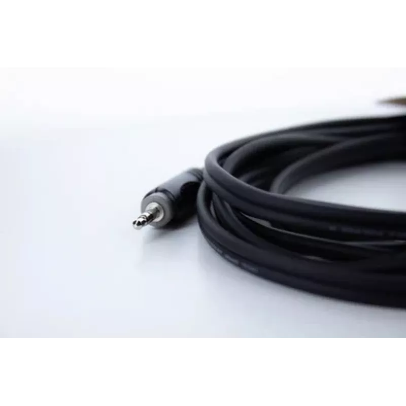 Cordial 14863 Audio Y-Adapter Cable, 3.5mm TRS Jack to 2x XLR Male, 0.3m, PVC, juodas