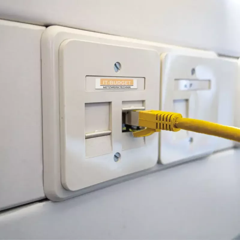 IT-BUDGET Premium viso vario tinklo kabelis Cat.6A su Cat.7 kabeliu 600 MHz be halogenų PoE+ 10Gbit geltonas 0,25 m 90ITB6A7PK025Y
