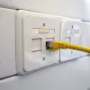 IT-BUDGET Premium viso vario tinklo kabelis Cat.6A su Cat.7 kabeliu 600 MHz be halogenų PoE+ 10Gbit geltonas 0,25 m 90ITB6A7PK025Y
