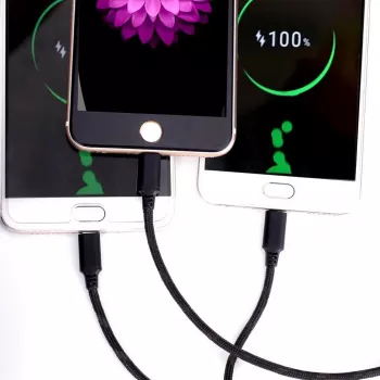 CYOO 3-in-1 USB įkrovimo ir duomenų kabelis - Micro USB, USB-C, Lightning - juodas
