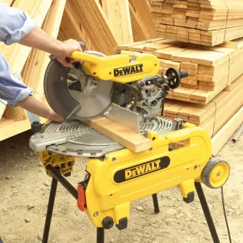 DEWALT DT4210-QZ Extreme Runtime diskinis pjūklas 165 mm x 20 mm kiaurymė, 24T TCT, skirta medienai pjauti