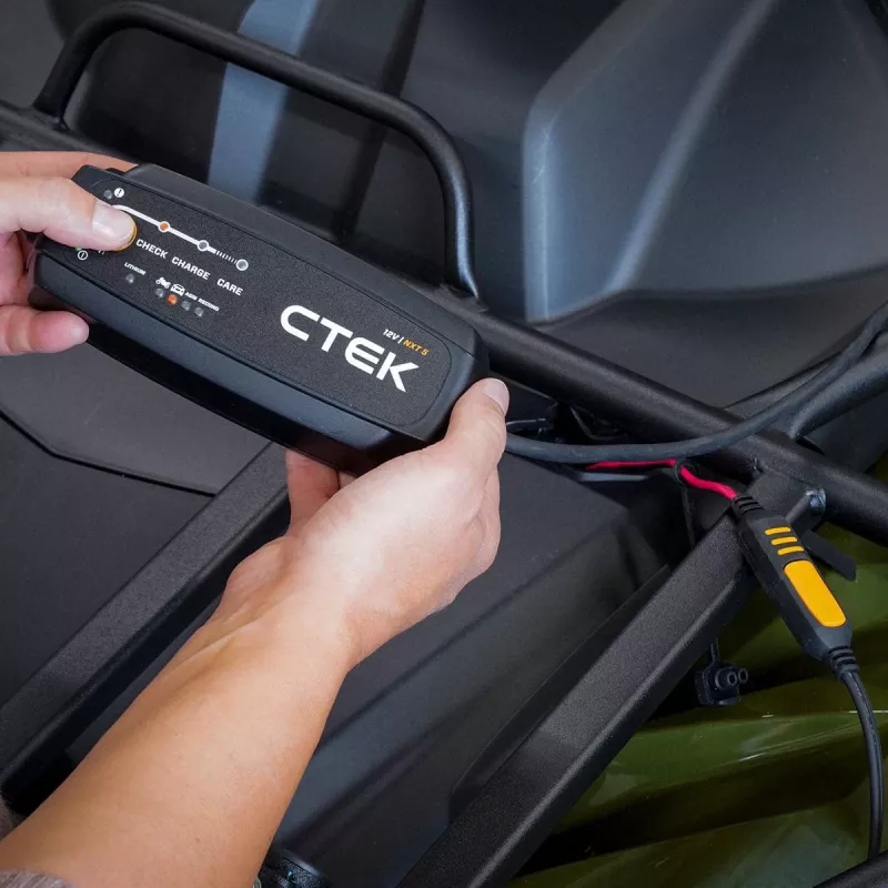 CTEK NXT 5 12V 5A automatinis akumuliatorių įkroviklis švino-rūgštiniams ir ličio akumuliatoriams 40-659