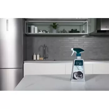 Electrolux M3SCS301 nerūdijančio plieno valiklis, 300 ml purškiklis