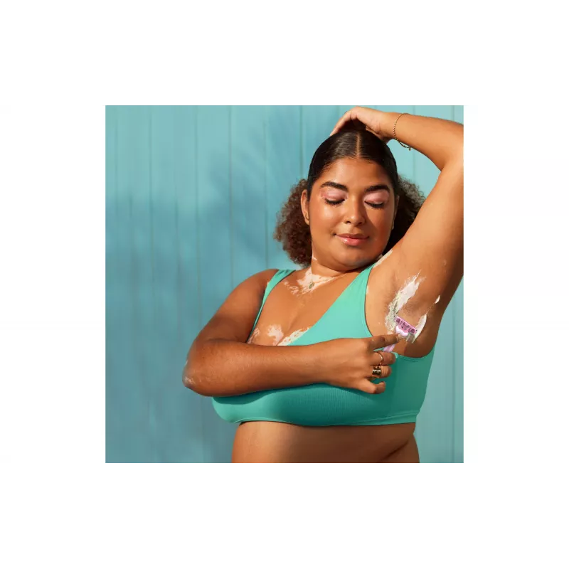 Gillette Simply Venus 3 vienkartinės skutimosi mašinėlės moterims, 3 peiliukų, MoistureRich juostelė, 6 vnt. 8006540826997