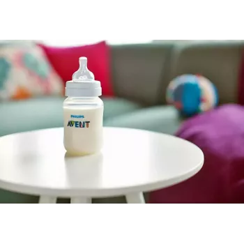 Philips Avent Anti-Colic silikoniniai žindukai, greitas srautas, 6 mėn.+, 2 vnt.