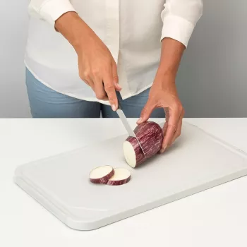 Brabantia ReNew pjaustymo lenta / patiekimo padėklas, didelė, šviesiai pilka